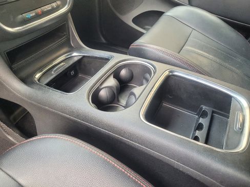 Used 2014 Dodge Grand Caravan R/T image 26