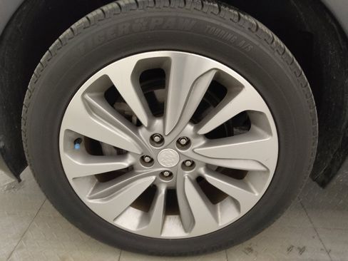 Used 2018 Buick Encore Preferred FWD image 31