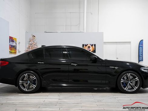 Used 2018 BMW M5 AWD image 28