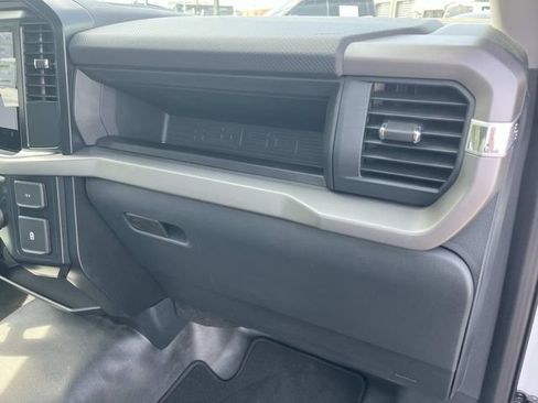 Used 2025 Ford F150 XL RWD image 17