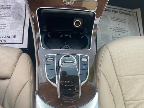 Used 2015 Mercedes-Benz C 300 4MATIC Sedan image 41