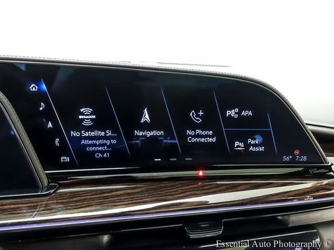 Certified 2023 Cadillac Escalade Premium Luxury Platinum AWD/4WD image 16