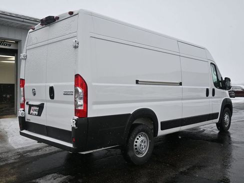 New 2024 RAM ProMaster 3500 w/ Convenience Group image 5