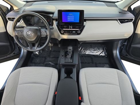 Used 2026 Toyota Corolla Cross L image 13