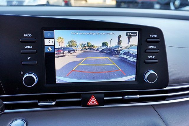 Certified 2026 Hyundai Elantra Sport FWD image 37