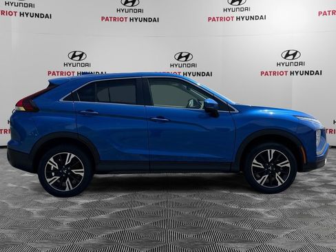 Used 2024 Mitsubishi Eclipse Cross SE AWD/4WD image 2