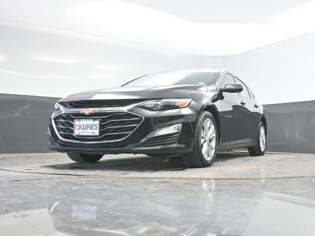 Used 2025 Chevrolet Malibu LT FWD image 31