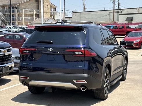 Used 2026 Toyota Grand Highlander AWD Hybrid image 4