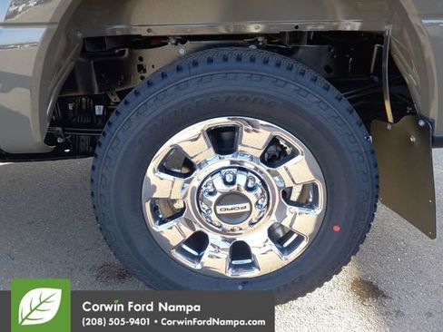 New 2026 Ford F250 Lariat w/ Chrome Package image 35