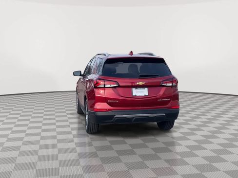 Used 2023 Chevrolet Equinox Premier image 7