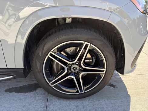 Certified 2025 Mercedes-Benz GLS 450 4MATIC image 13