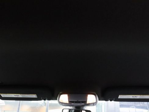 Used 2020 Dodge Durango SXT image 16