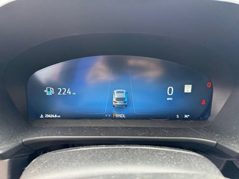 Certified 2023 Ford Escape Platinum w/ Premium Technology Package AWD/4WD image 16
