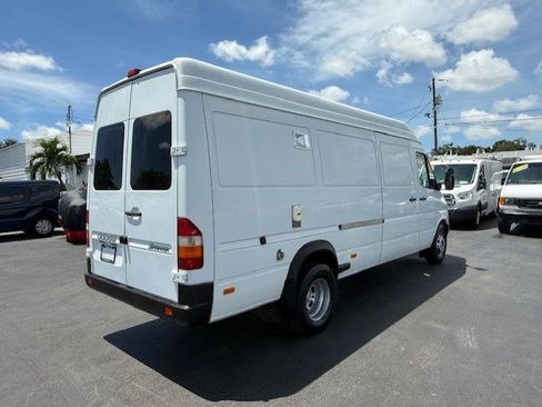 Used 2005 Dodge Sprinter 3500 w/ PWR Convenience Group image 6