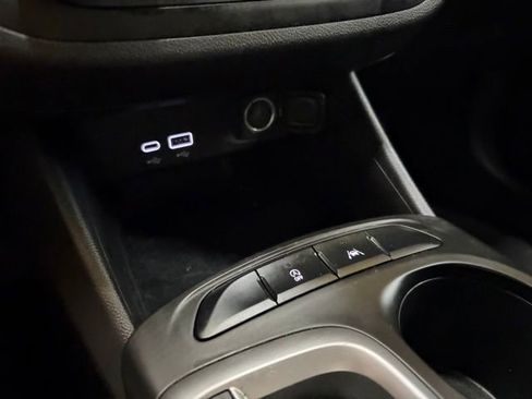 Used 2024 Buick Envista Preferred w/ Convenience I Package image 35