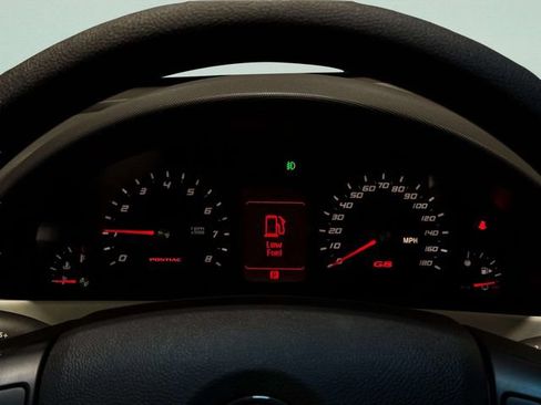Used 2008 Pontiac G8 w/ Comfort And Sound Package RWD image 15