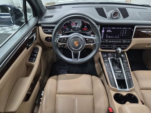 Used 2021 Porsche Macan S image 12