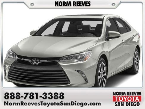 Used 2015 Toyota Camry LE FWD image 1