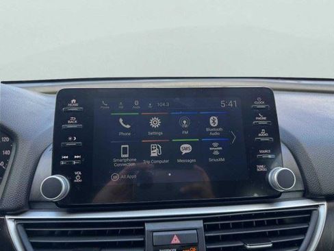 Used 2022 Honda Accord EX-L image 28