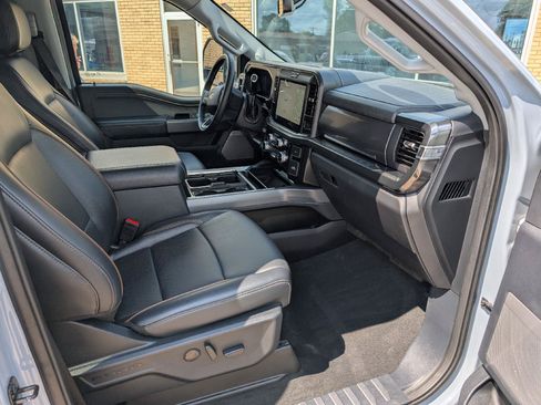 Used 2025 Ford F350 Lariat AWD/4WD image 20