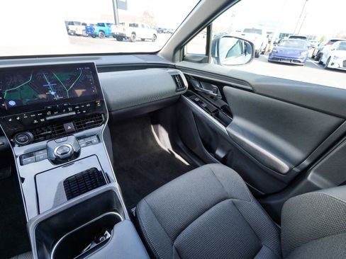 Used 2025 Toyota bZ4X AWD image 36