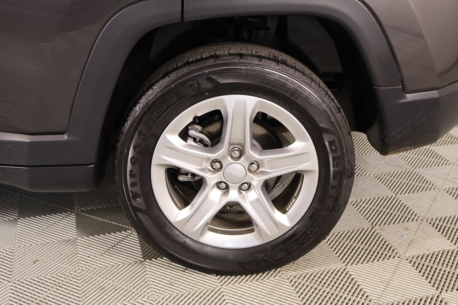 Used 2024 Jeep Compass Latitude AWD/4WD image 17
