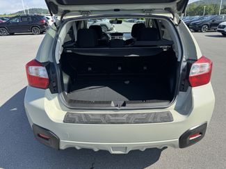Used 2017 Subaru Crosstrek 2.0i Premium w/ Popular Package #1 AWD/4WD video 5