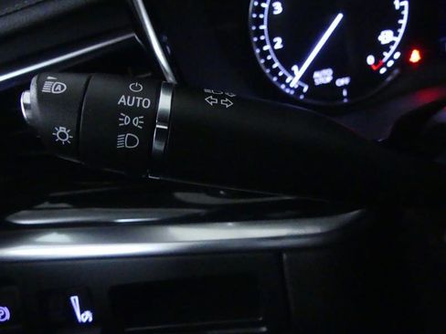 Used 2024 Cadillac XT6 Luxury w/ LPO, Floor Liner Package AWD/4WD image 20