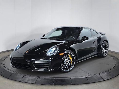 Used 2019 Porsche 911 Turbo S image 1