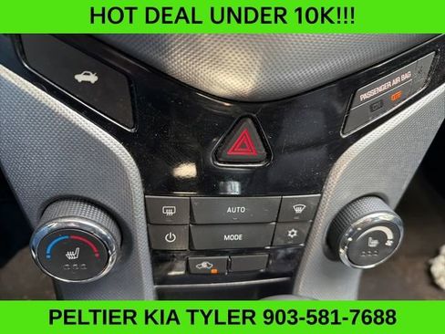 Used 2015 Chevrolet Cruze LTZ w/ Enhanced Safety Package image 20