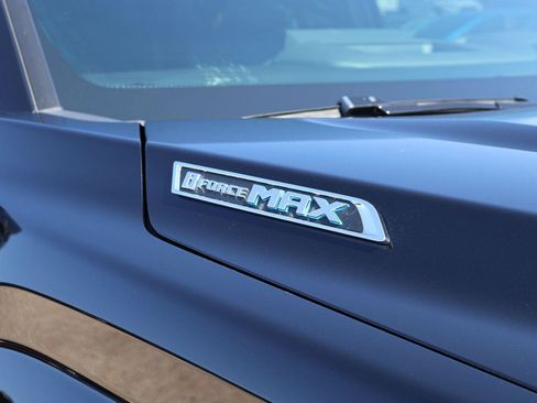 Certified 2025 Toyota Sequoia Platinum AWD/4WD image 11