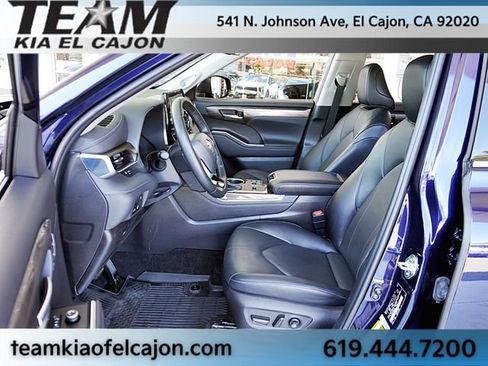 Used 2023 Toyota Highlander Limited AWD/4WD image 14