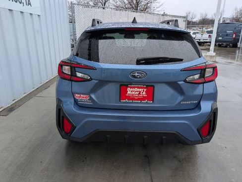 Used 2024 Subaru Crosstrek 2.0i Premium AWD/4WD image 24