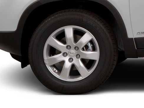 Used 2011 Kia Sorento LX w/ Convenience Pkg FWD image 14