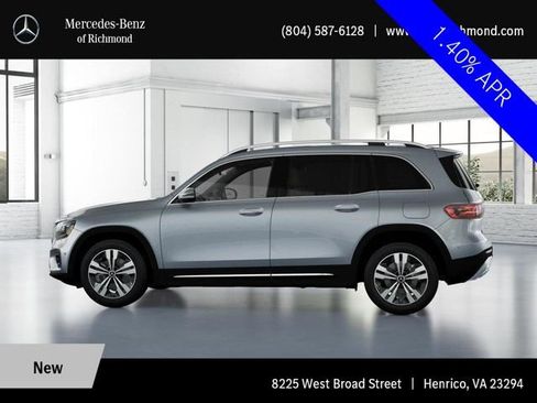 Used 2026 Mercedes-Benz GLB 250 4MATIC image 33