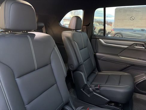 New 2026 GMC Acadia Elevation w/ Black Edition AWD/4WD image 3