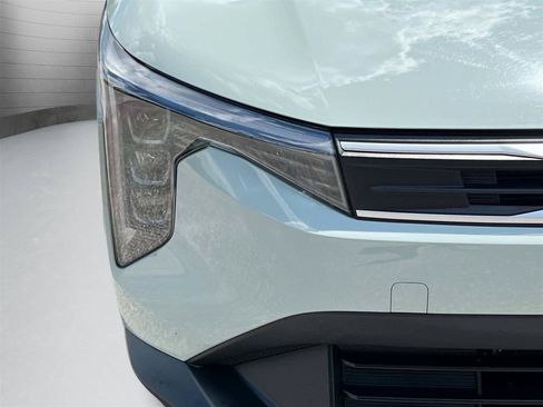 Used 2025 Kia K4 FWD image 5