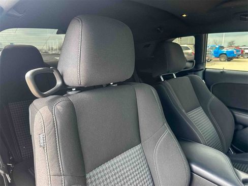 Used 2023 Dodge Challenger SXT w/ Blacktop Package image 20