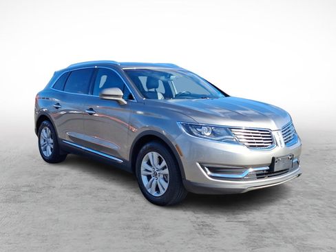 Used 2016 Lincoln MKX Premiere image 7