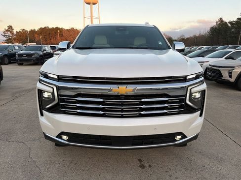 Used 2025 Chevrolet Tahoe Premier w/ Sun And Tow Package image 10