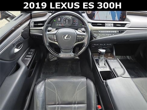 Used 2019 Lexus ES 300h w/ Accessory Package 2 image 20