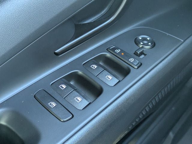 Certified 2026 Hyundai Elantra Sport FWD image 21