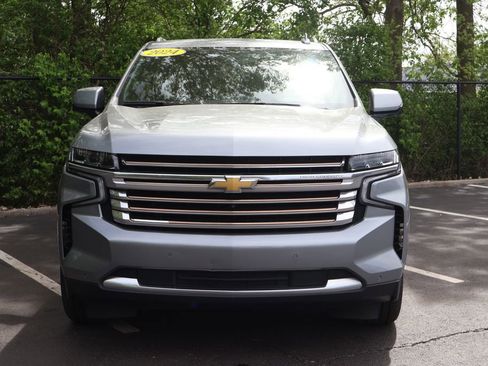 Used 2024 Chevrolet Suburban High Country w/ Max Trailering Package image 2