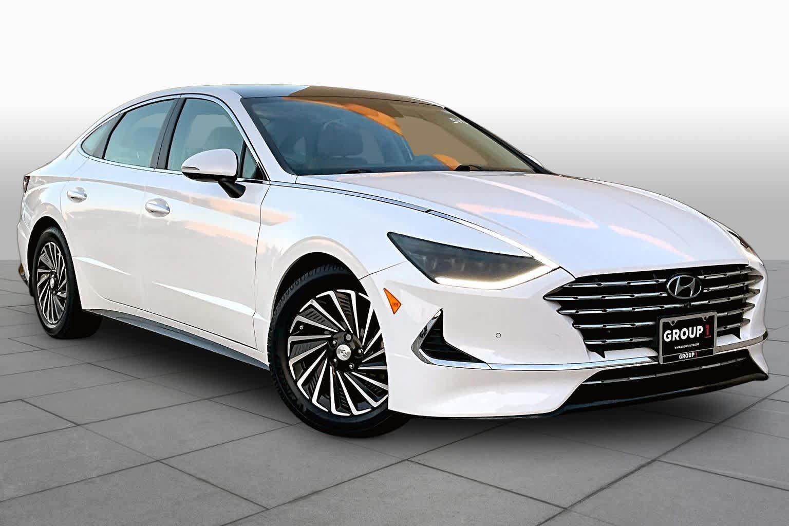 Used 2021 Hyundai Sonata Limited FWD image 3