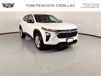 Used 2025 Chevrolet Trax LS