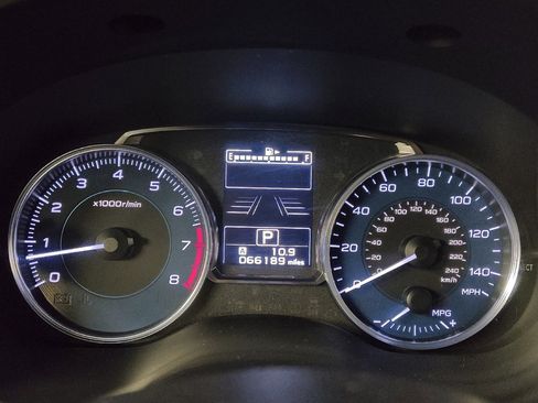 Used 2017 Subaru Crosstrek 2.0i Limited image 23