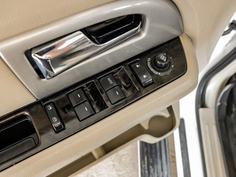 Used 2014 Ford Expedition EL Limited w/ Equipment Group 301A AWD/4WD image 45