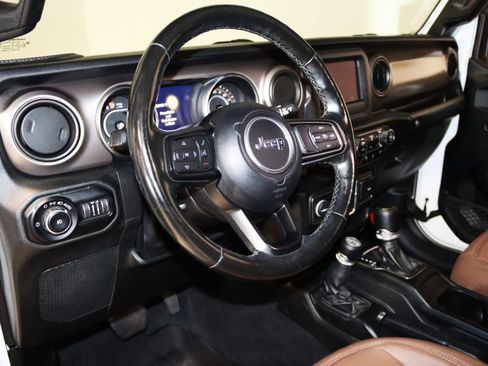 Used 2020 Jeep Wrangler Unlimited Sport image 38