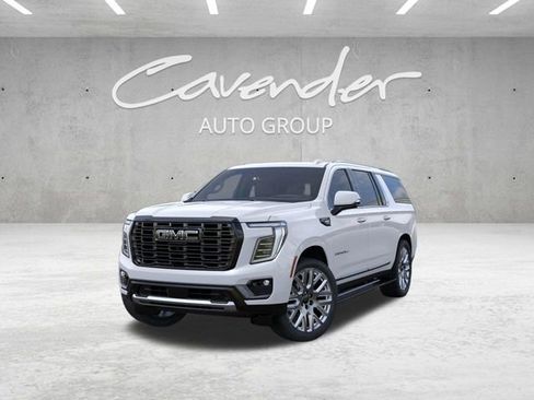 New 2026 GMC Yukon XL Denali Ultimate AWD/4WD image 8