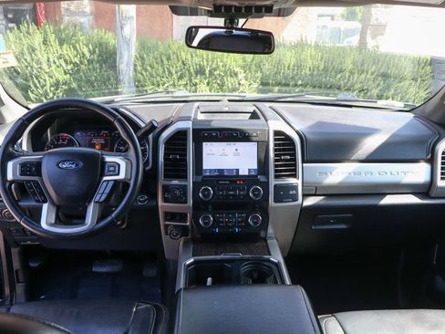Used 2020 Ford F250 Lariat AWD/4WD image 32